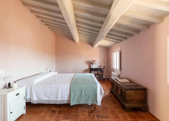 Romantico Nel Centro Storico 公寓 哥尔顿